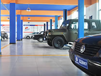 北京万通汽修学校高级轿车实训大厅