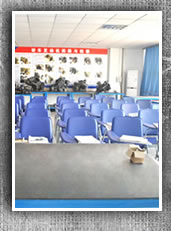 北京万通汽修学校理实一体化教室