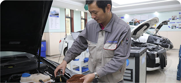 ������ͨ�߶˳������ά�޹���ʦ